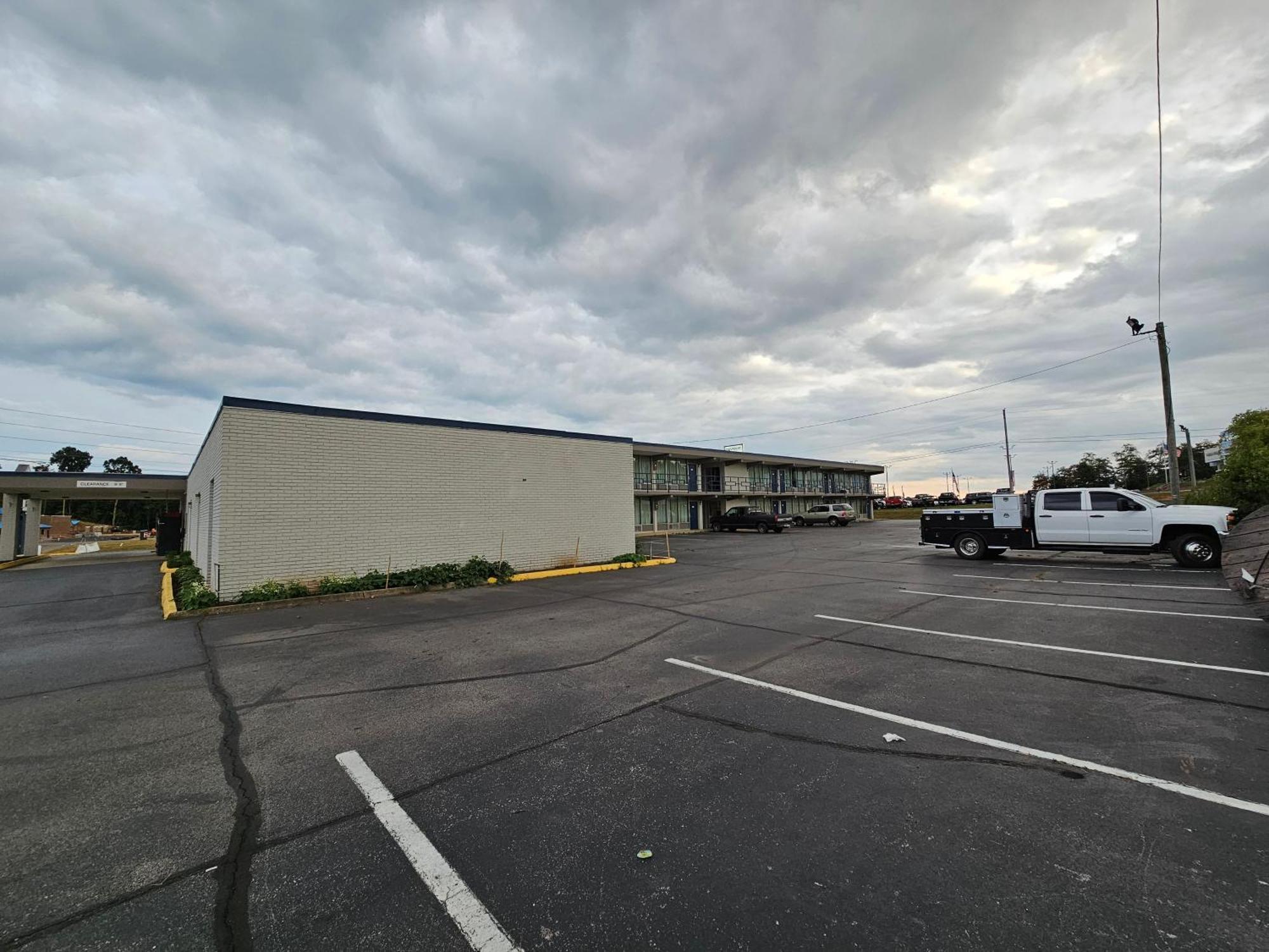 Relax Inn By Oyo Greeneville Near Hwy Us-321 Luaran gambar