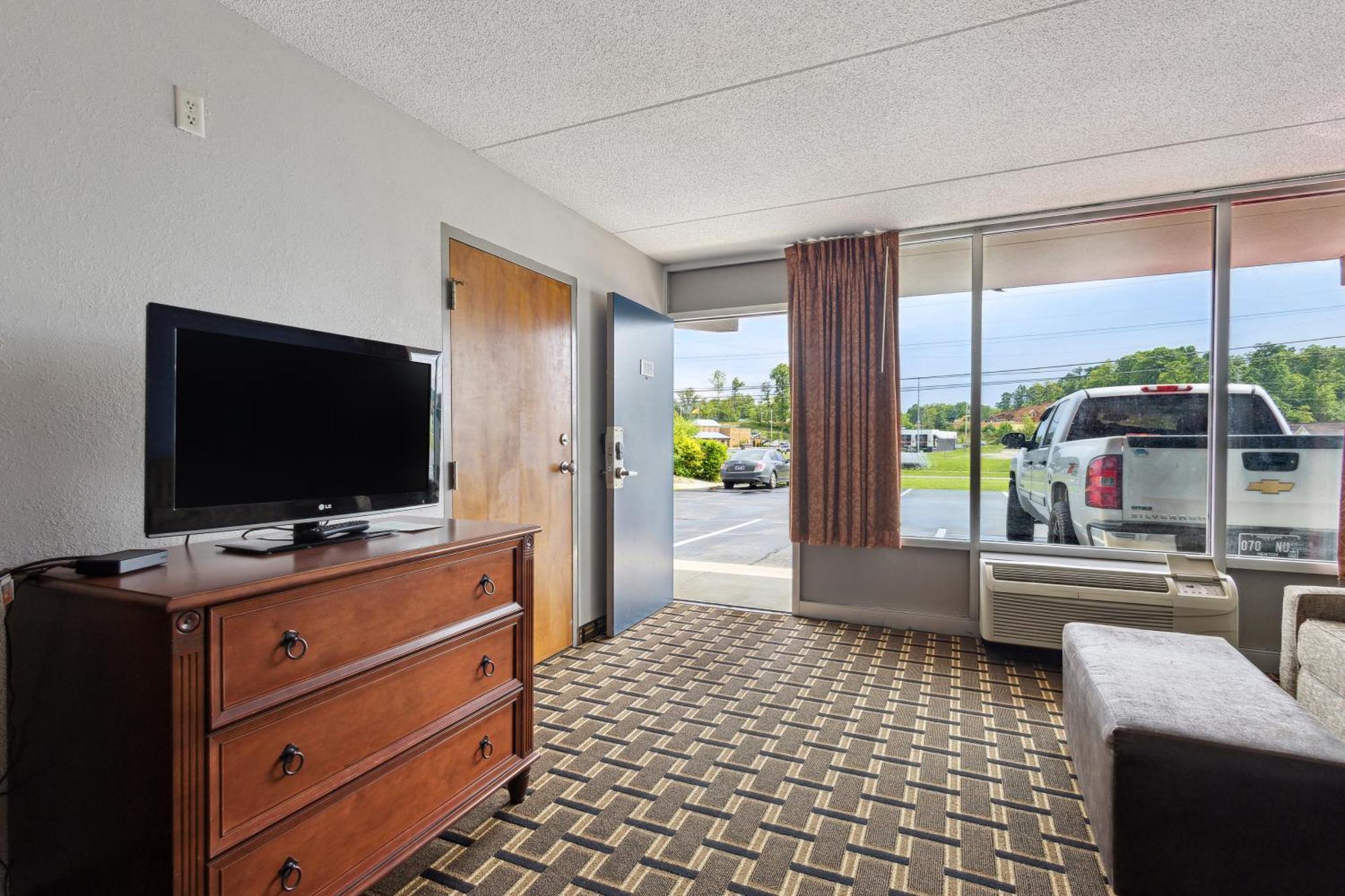 Relax Inn By Oyo Greeneville Near Hwy Us-321 Luaran gambar