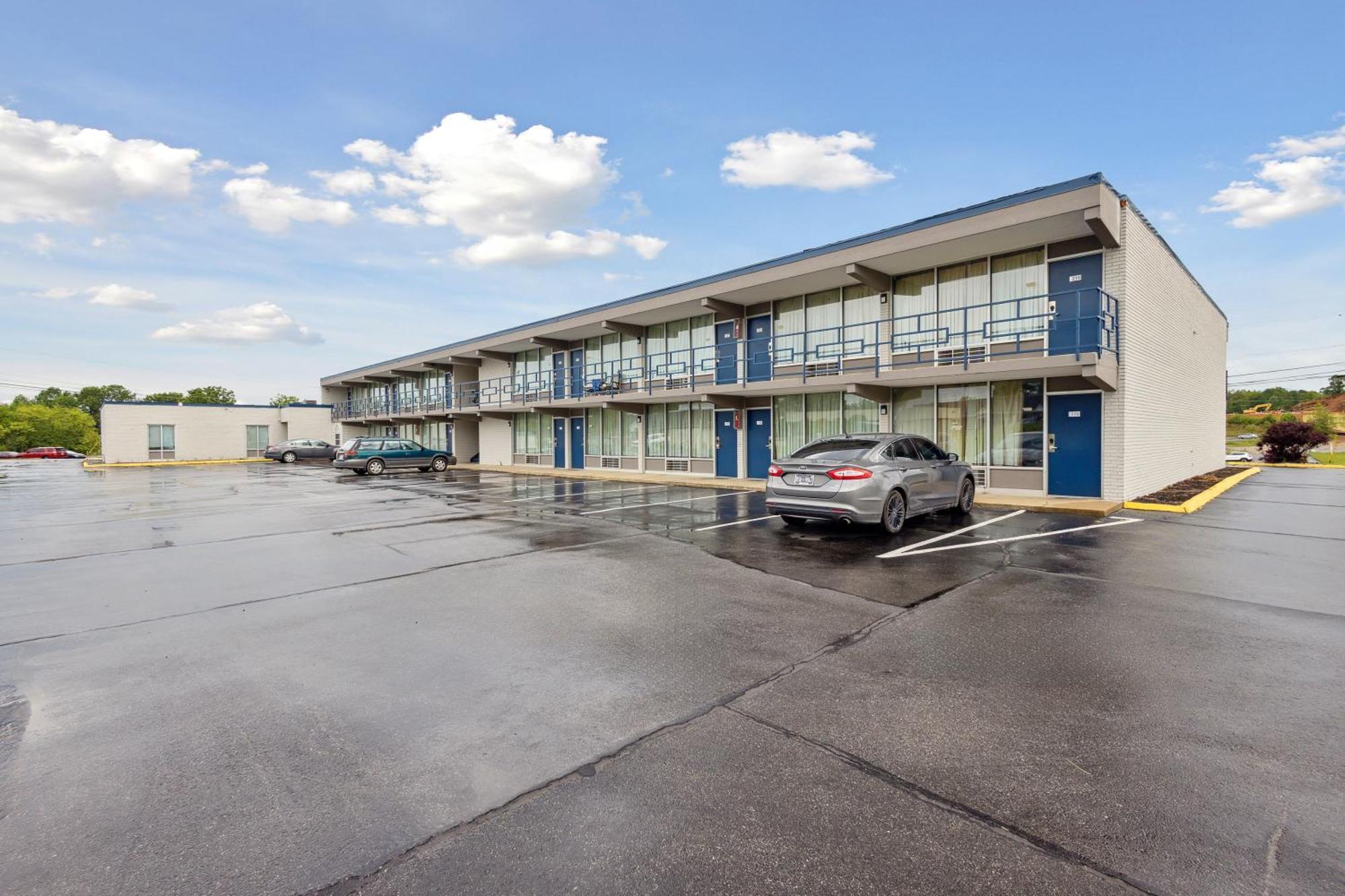 Relax Inn By Oyo Greeneville Near Hwy Us-321 Luaran gambar